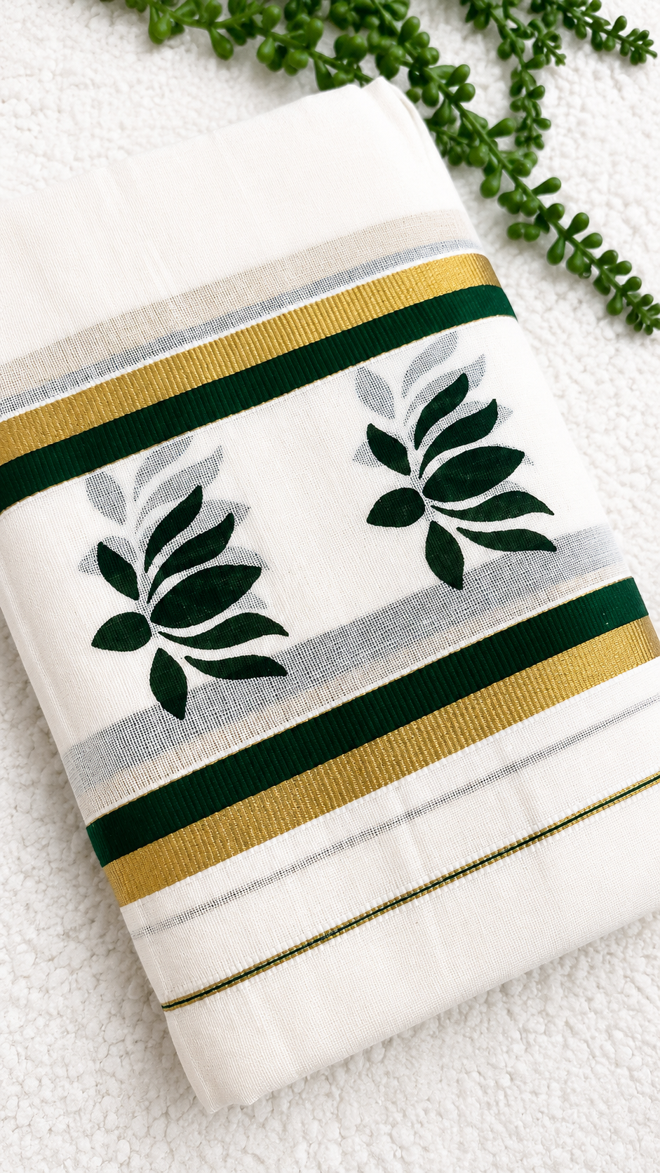 Kerala Cotton Set Mundu with Lotus Motif Border – Gold Kasavu Detail