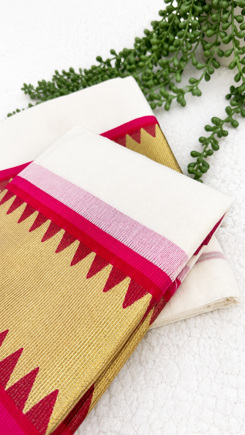 Kerala Set Mundu | Cotton 2-Piece Mundum Neriyathum with Temple Zigzag Border & Tassels