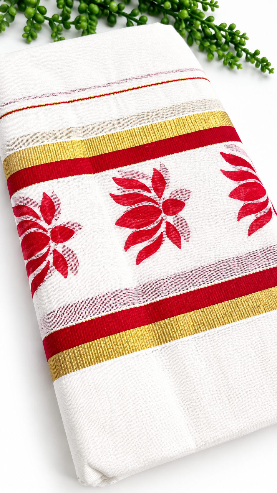 Kerala Cotton Set Mundu with Lotus Motif Border – Gold Kasavu Detail