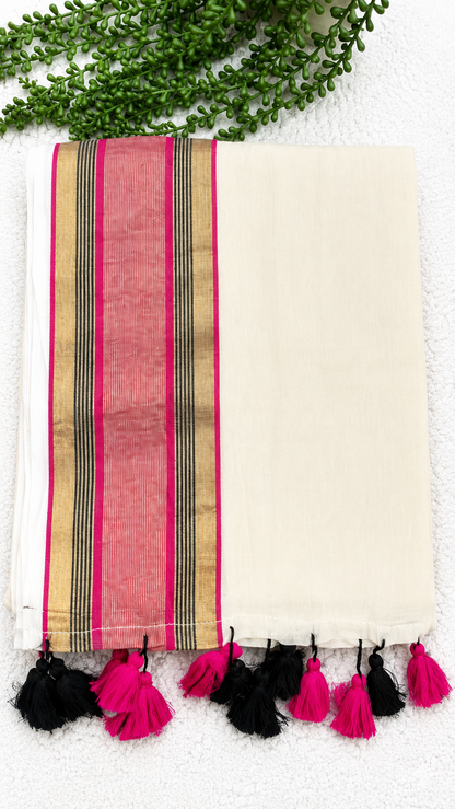Luxury Gift Hamper Combo Pack – Saree, Blouse, Necklace & Chocolates