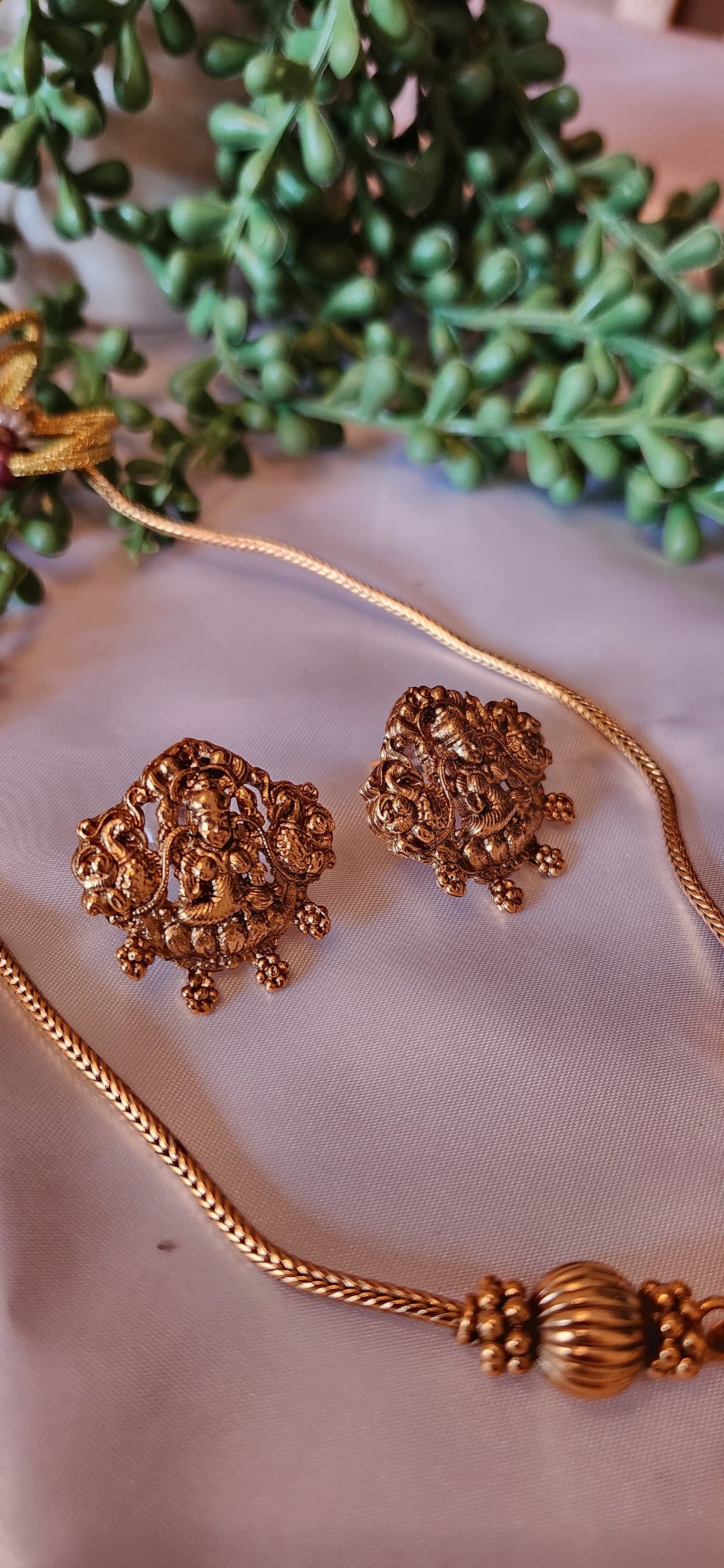 Antique Gold Radha Krishna Pendant Necklace Set