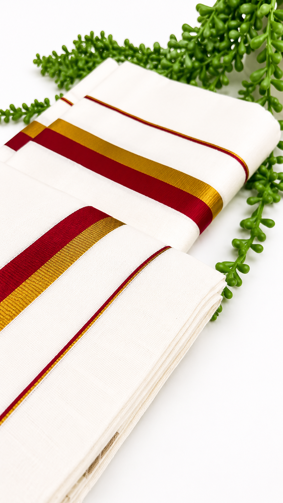 Kerala Set Mundu | Cotton 2-Piece Mundum Neriyathum with Gold Zari & Contrast Colour Border
