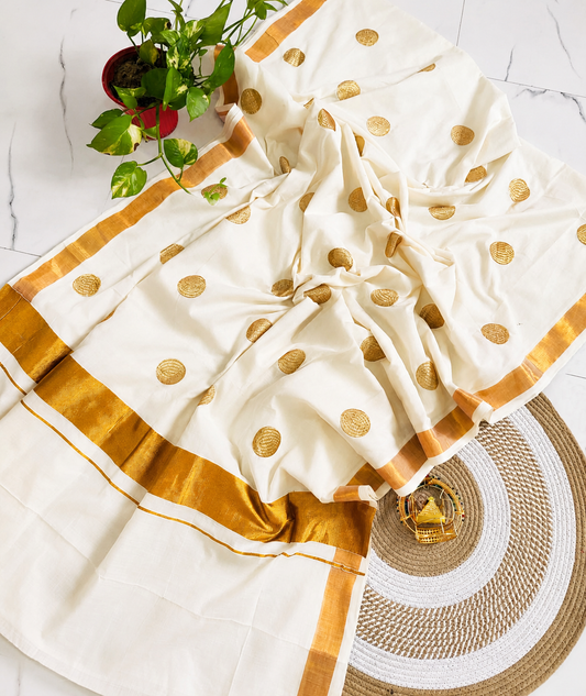 Off-White Cotton Saree with Gold Zari Polka Dot Motifs – Kerala Cotton Saree with Gold Border