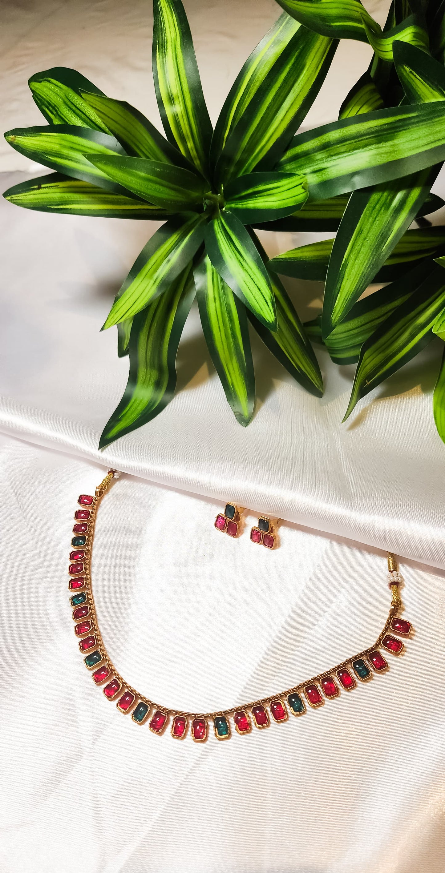 Traditional Indian jewellery for weddings and festive wear – UK collection