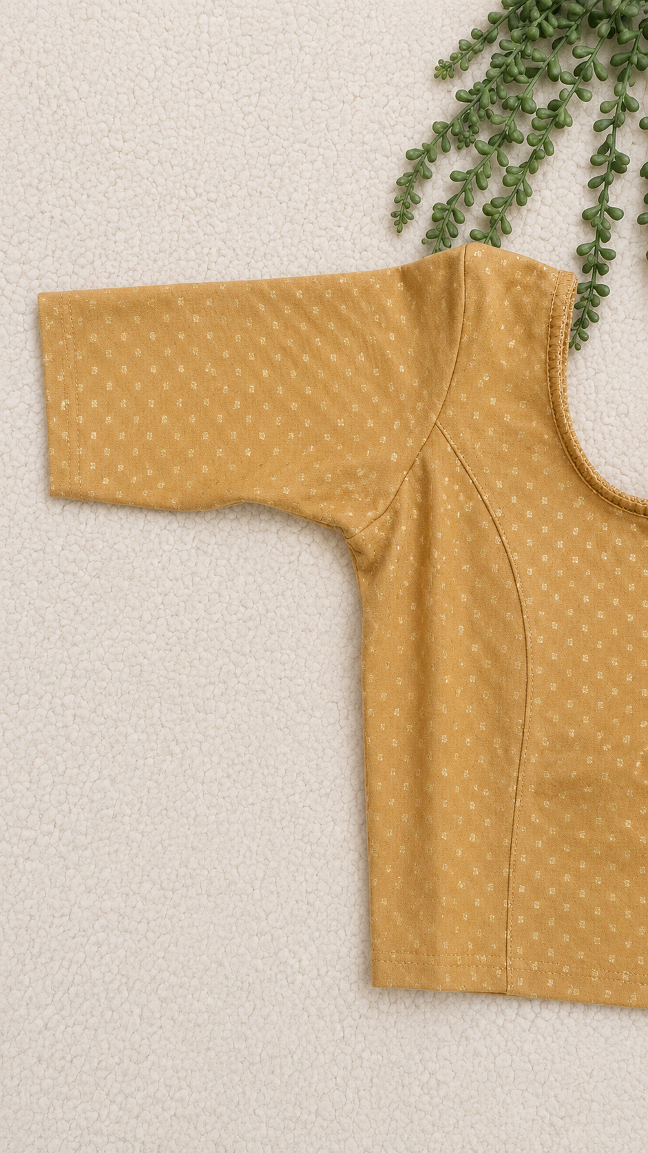 Stretchable Readymade Saree Blouse – Creme