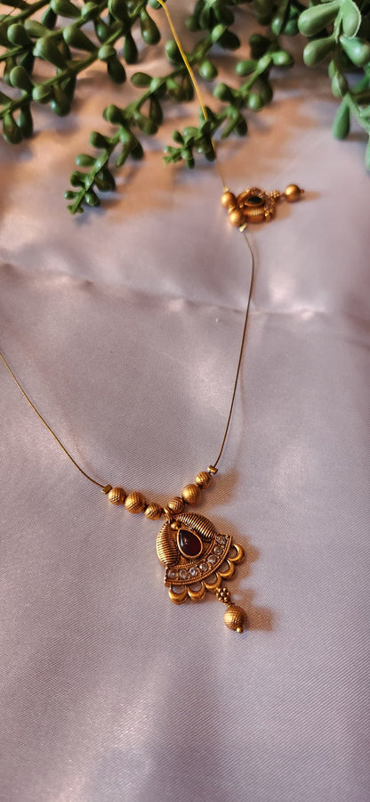 Antique Gold Invisible Chain Necklace Set with Earrings