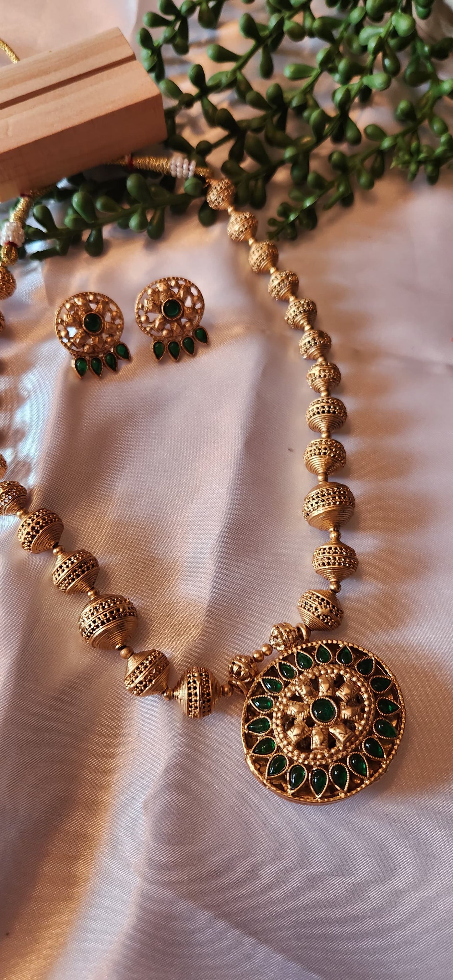 2-in-1 Reversible Antique Gold Peacock Medallion Necklace Set