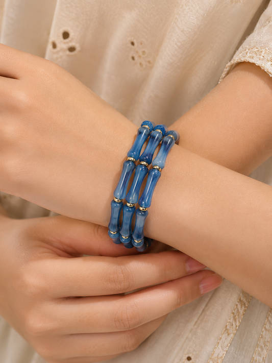 Bohemian Acrylic Bamboo Beaded Bracelet – Blue Marble Texture with Gold Accents | Set of 3 Stretch Bangles