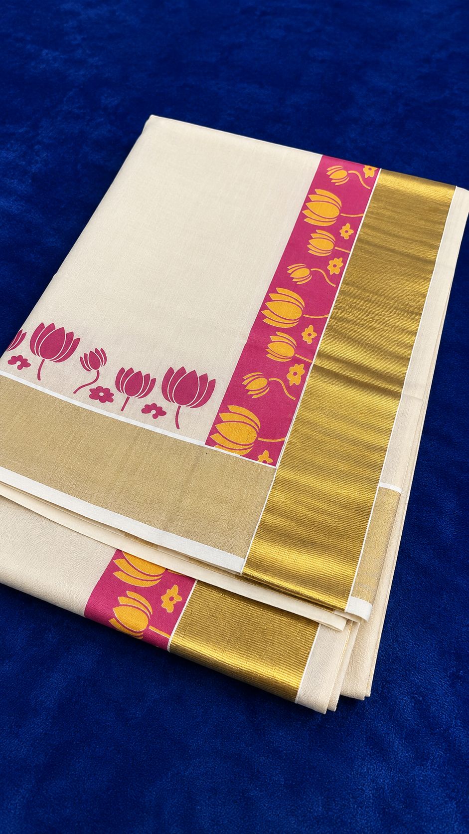 Lotus Set Saree_Tissue Fabric