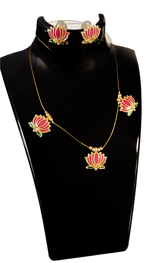 Lotus Bloom Enamel Invisible Necklace Set