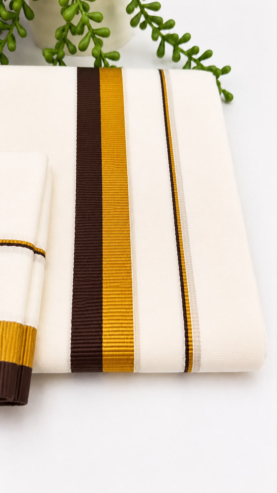 Kerala Set Mundu | Cotton 2-Piece Mundum Neriyathum with Gold Zari & Contrast Colour Border